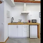 Trinitarios Apartment